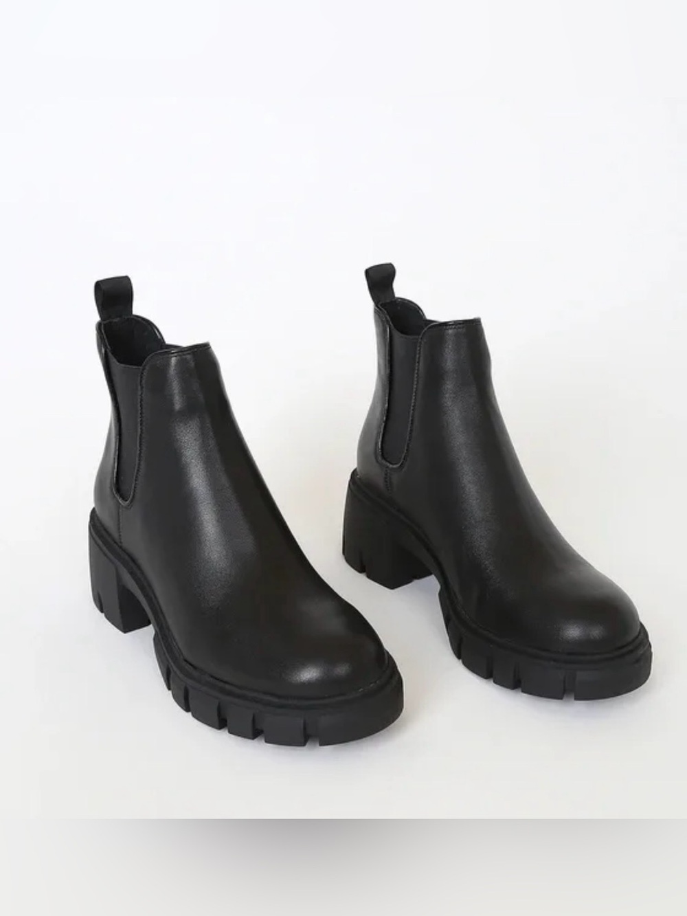 Madewell The Wyckoff Leather Lugsole Chelsea Boots